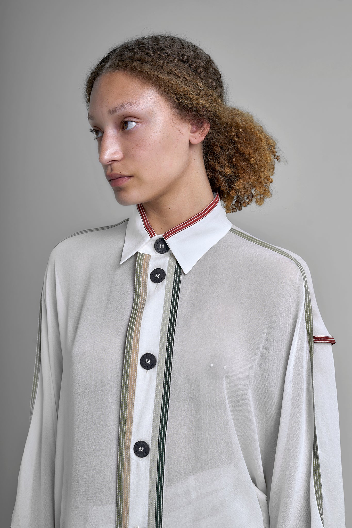 Camisa de Botão Seda Semitransparente - Branco