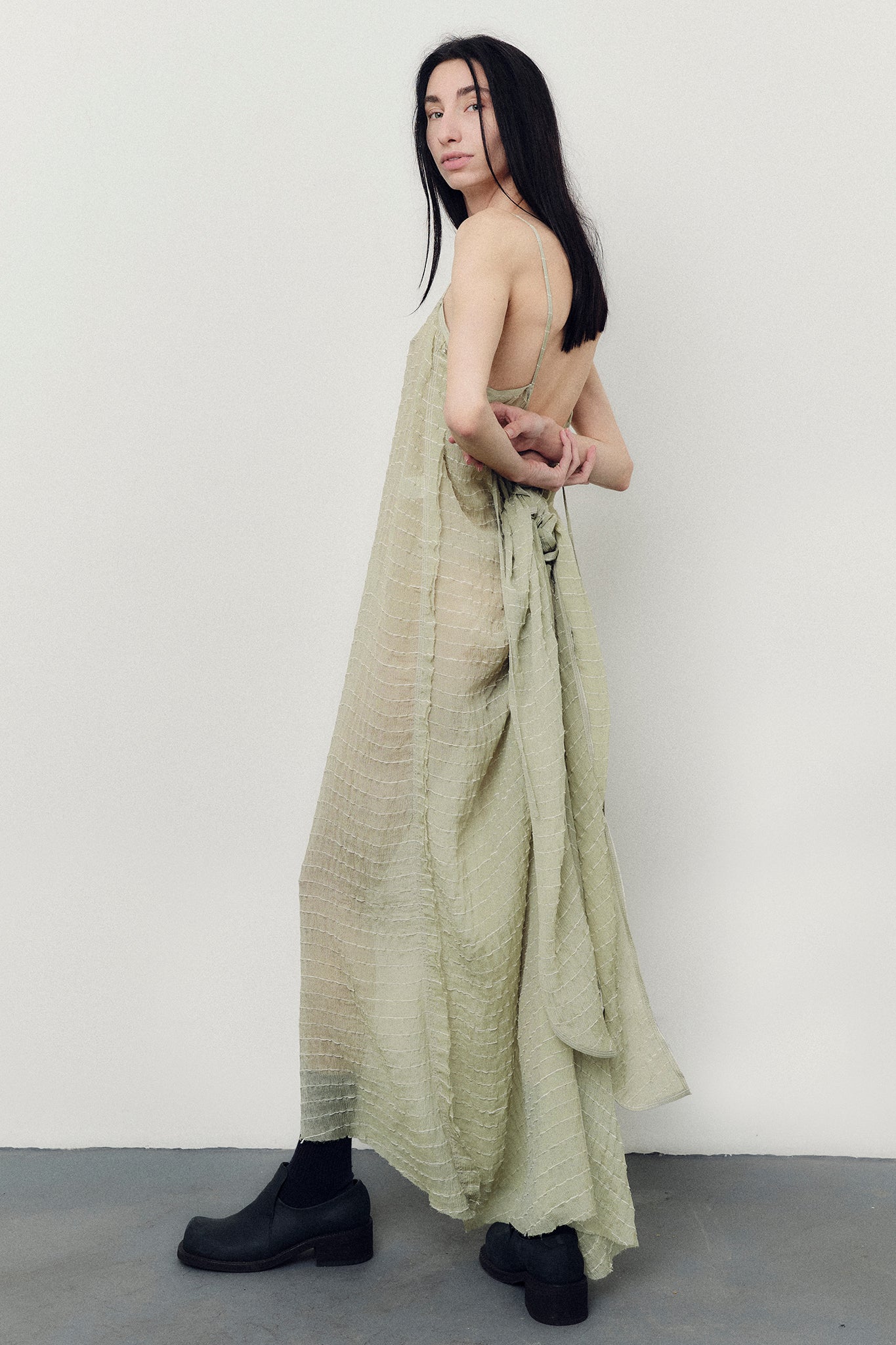 Vestido Barbara em Seda Texturizada - Hortelã