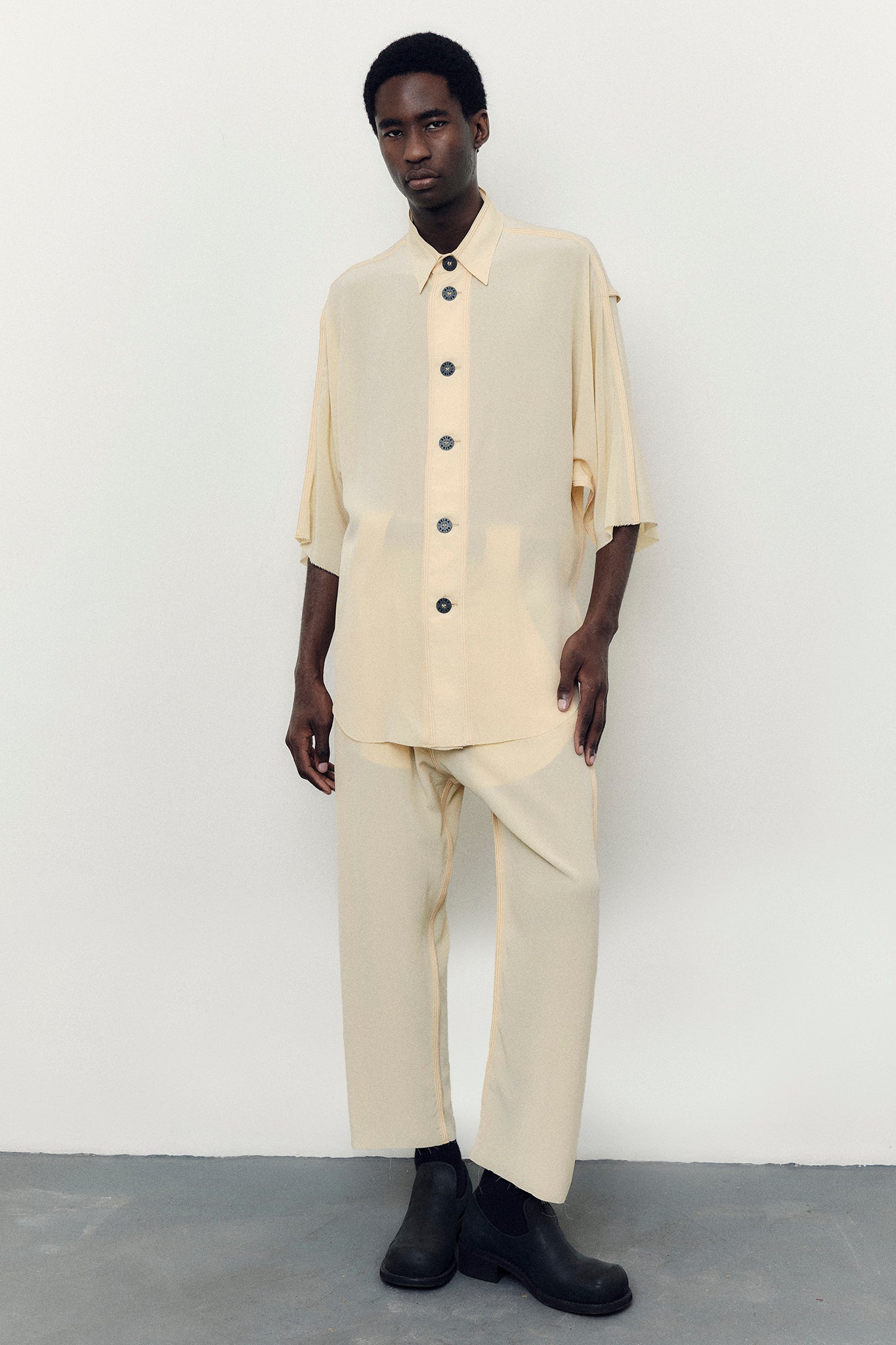 Camisa Oversized em Seda - Amarelo Manteiga