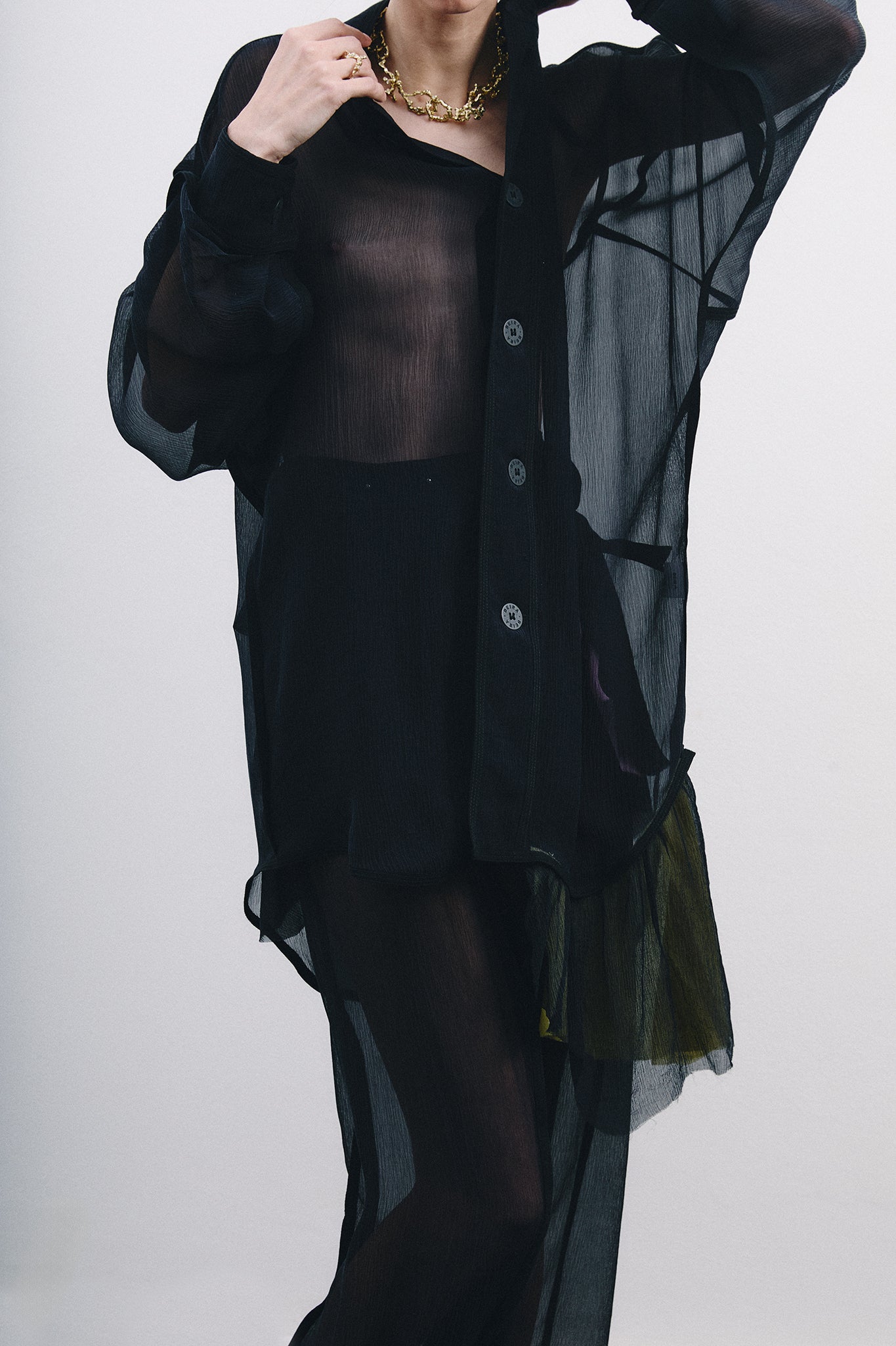 Camisa Pirata Detalhe Colorido em Seda Chiffon - Preto