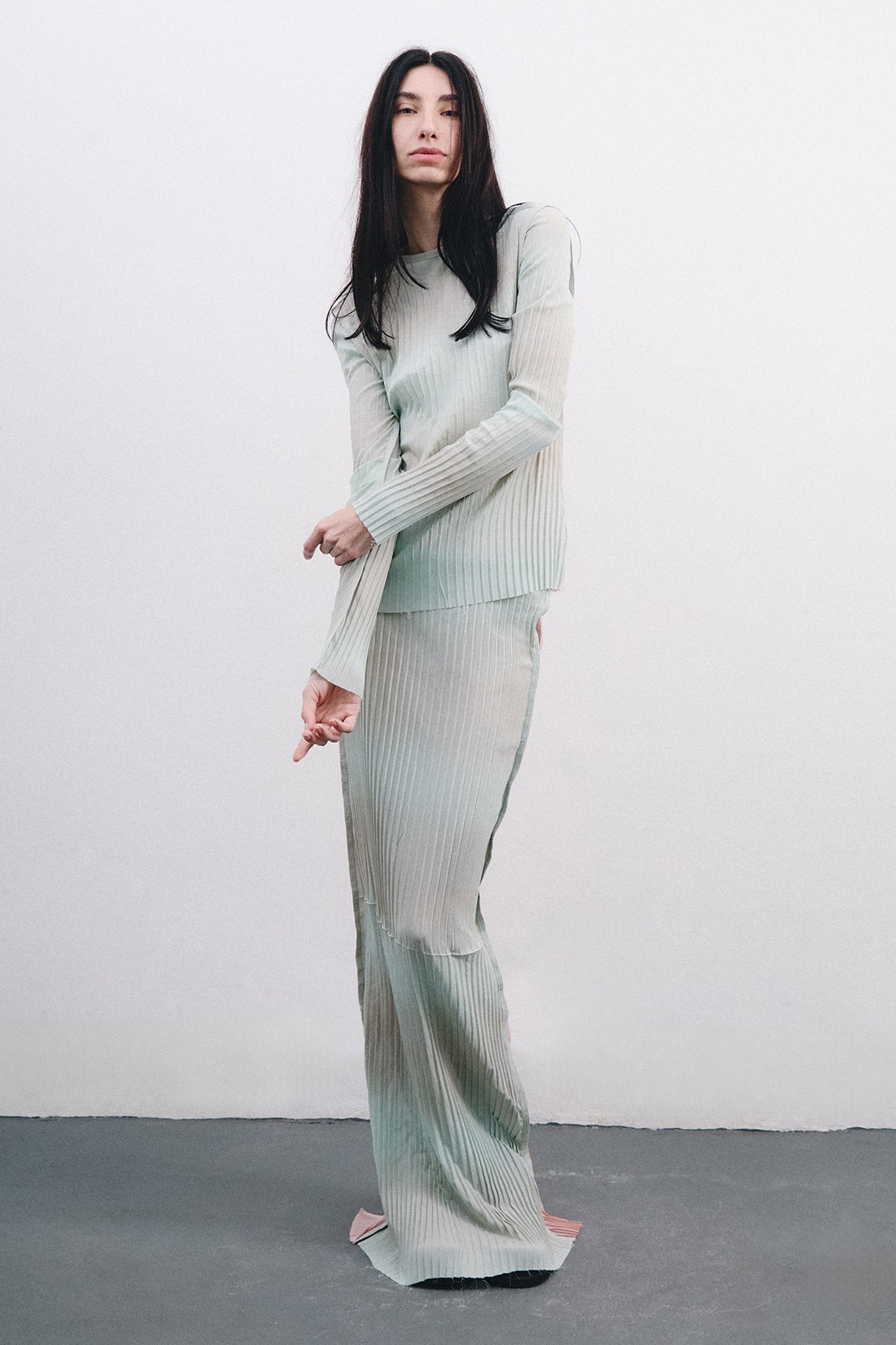 Blusa Slim em Seda Plissada - Azul&Rosa