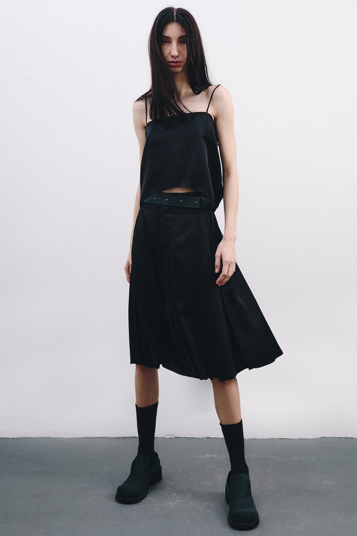 Bermuda Prega Única em Seda - Preto