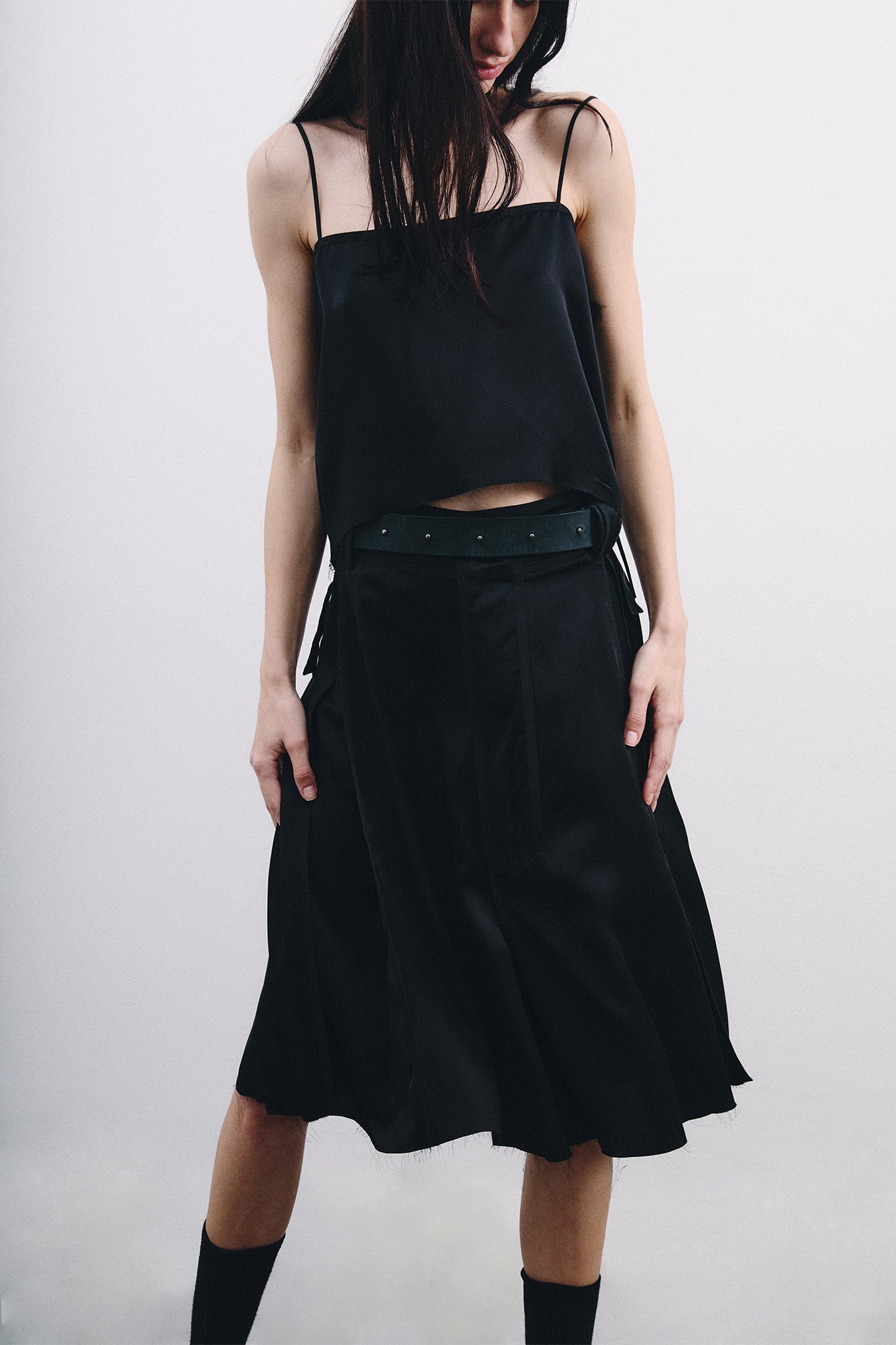 Bermuda Prega Única em Seda - Preto