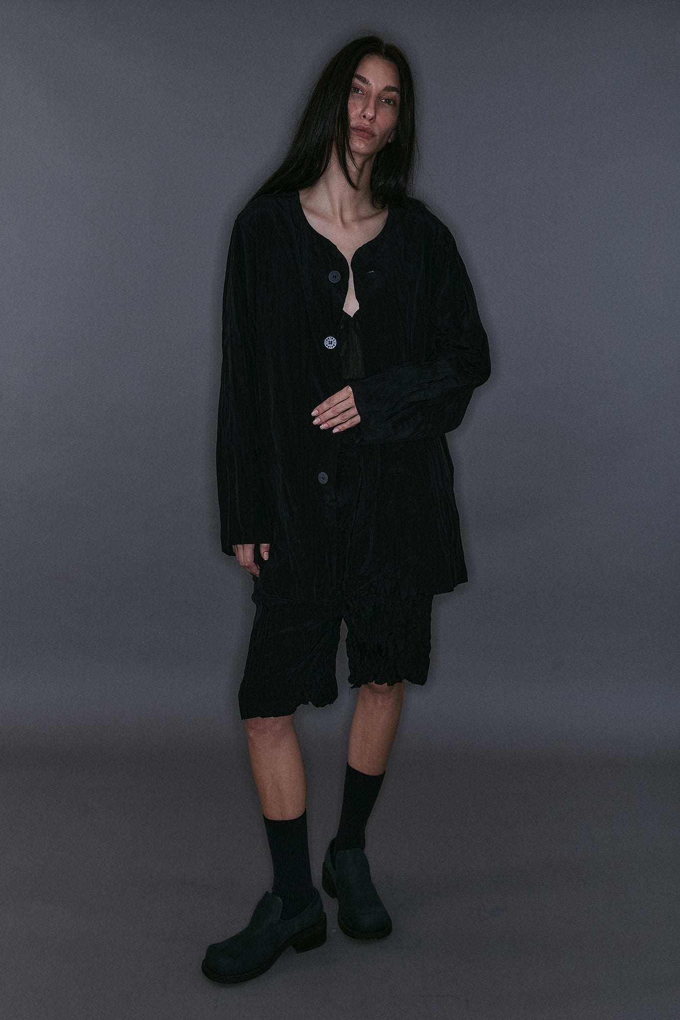 Blazer Plissado com Abotoamento Simples - Preto