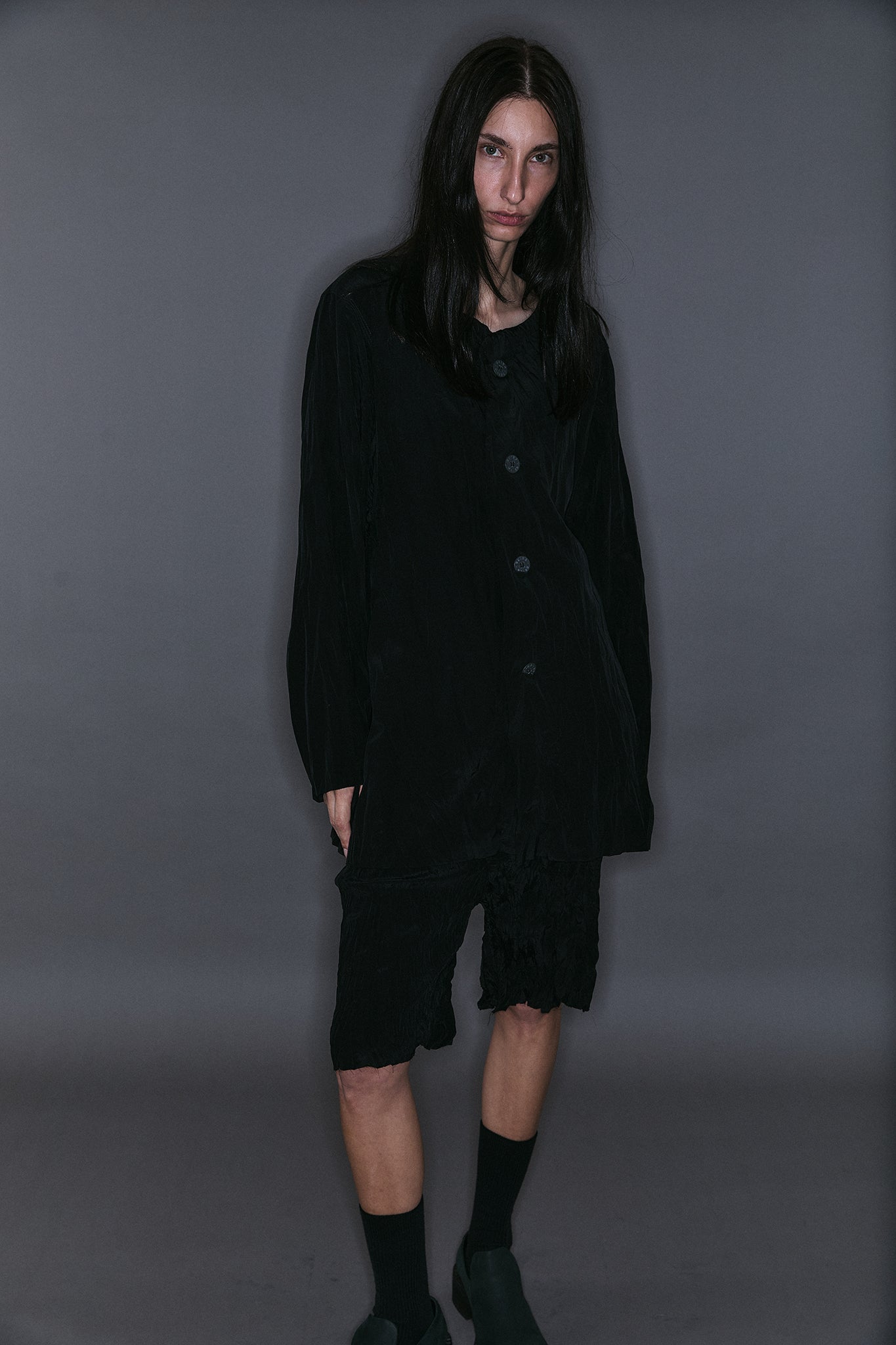 Blazer Plissado com Abotoamento Simples - Preto
