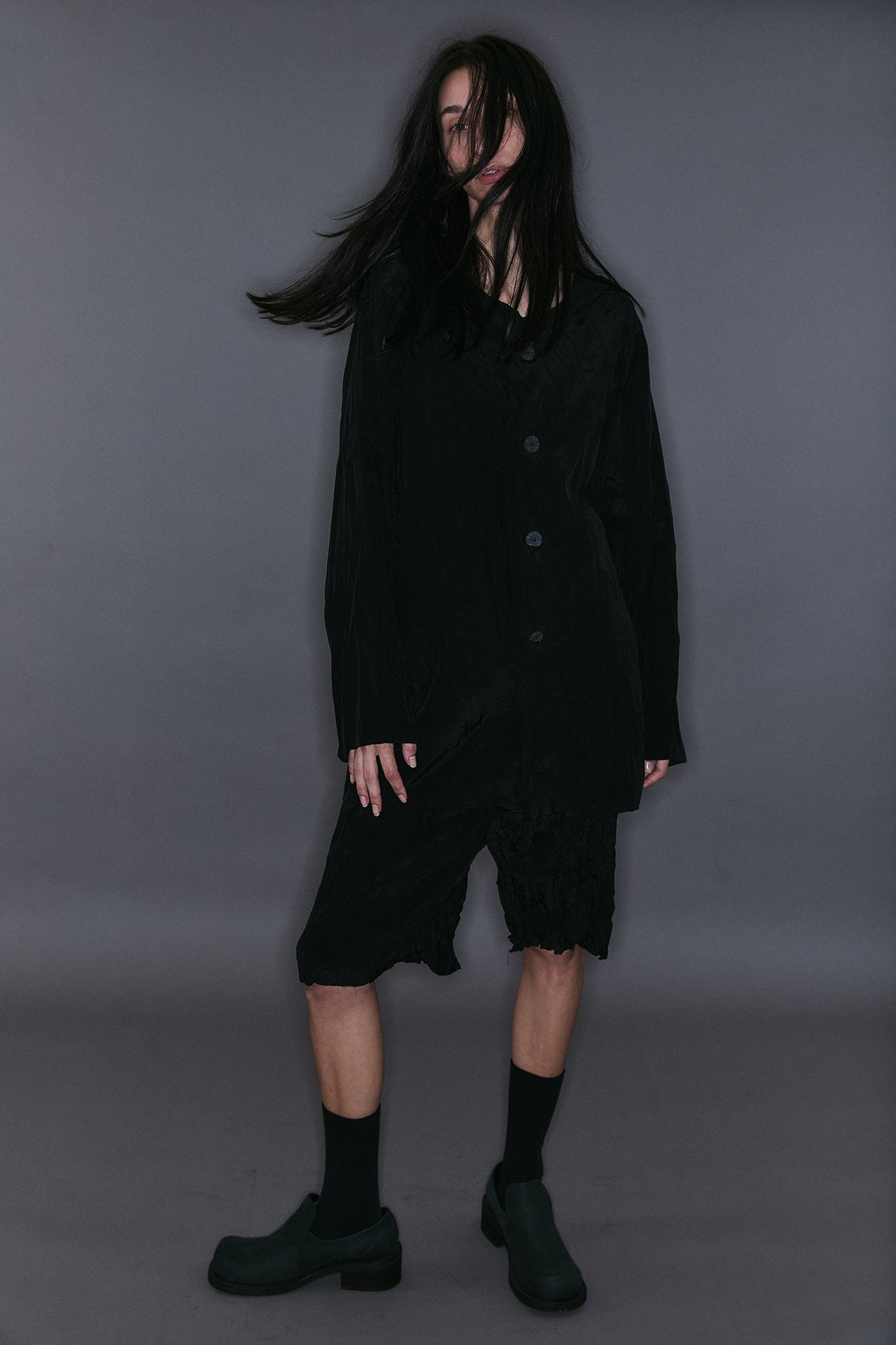 Blazer Plissado com Abotoamento Simples - Preto