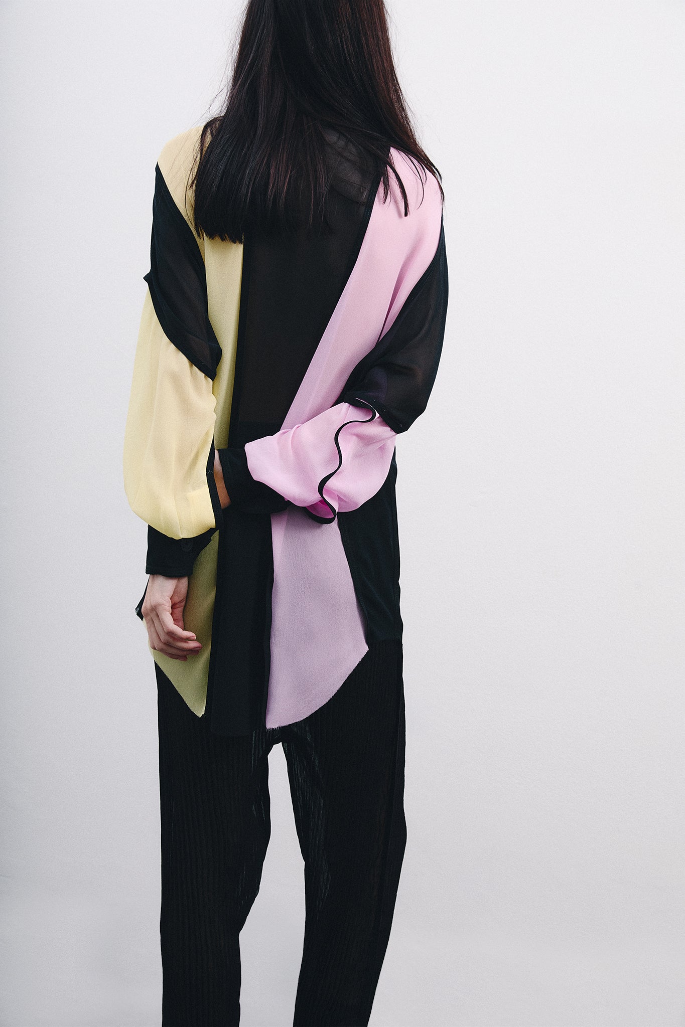 Camisa Manga Longa em Seda - Preto&Rosa&Amarelo