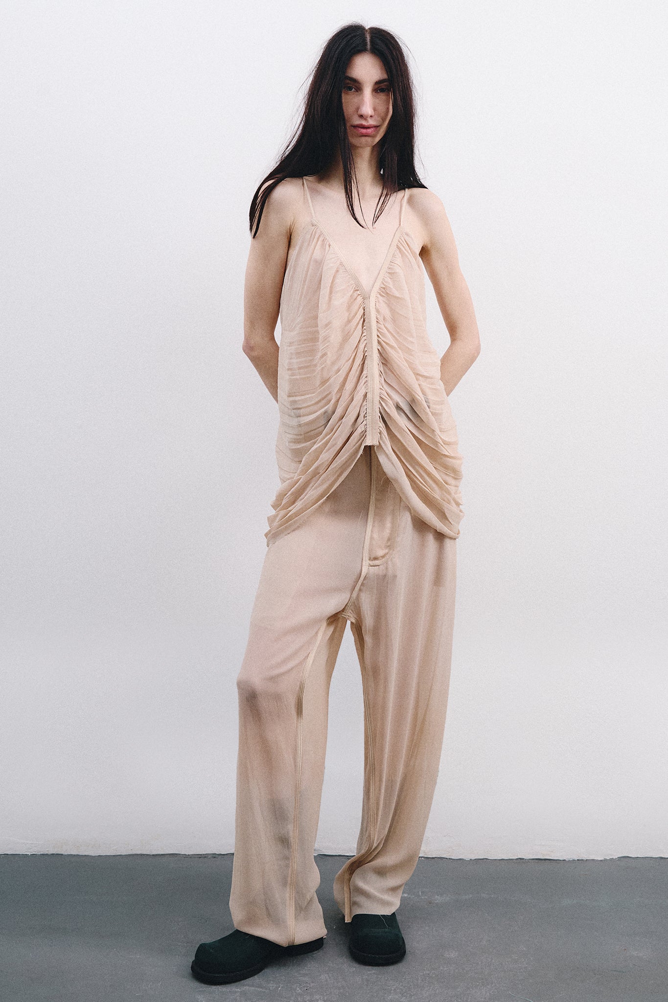 Calça Ampla em Seda - Off-White Tingido