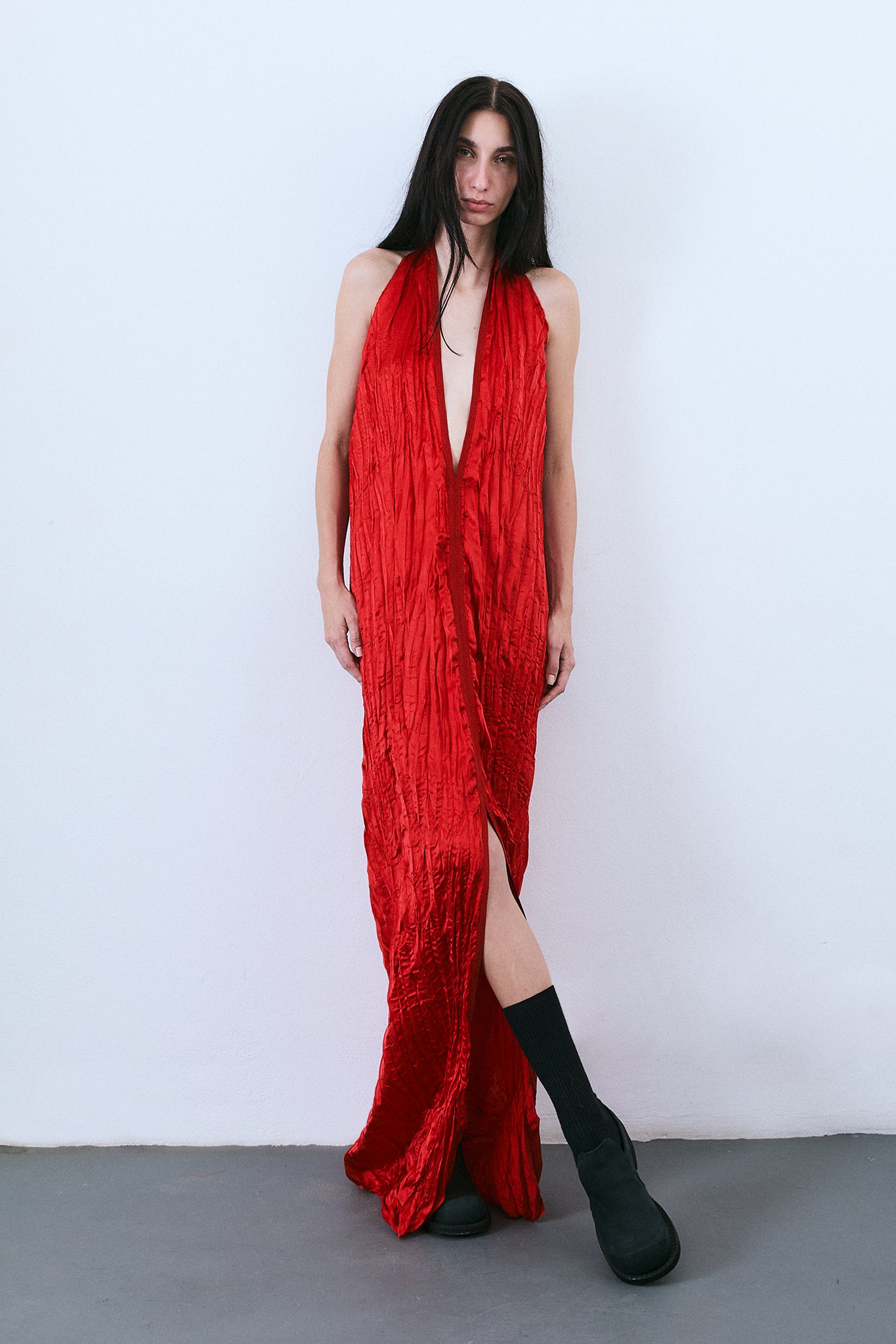 Vestido Frente Única Bufante Plissado - Vermelho