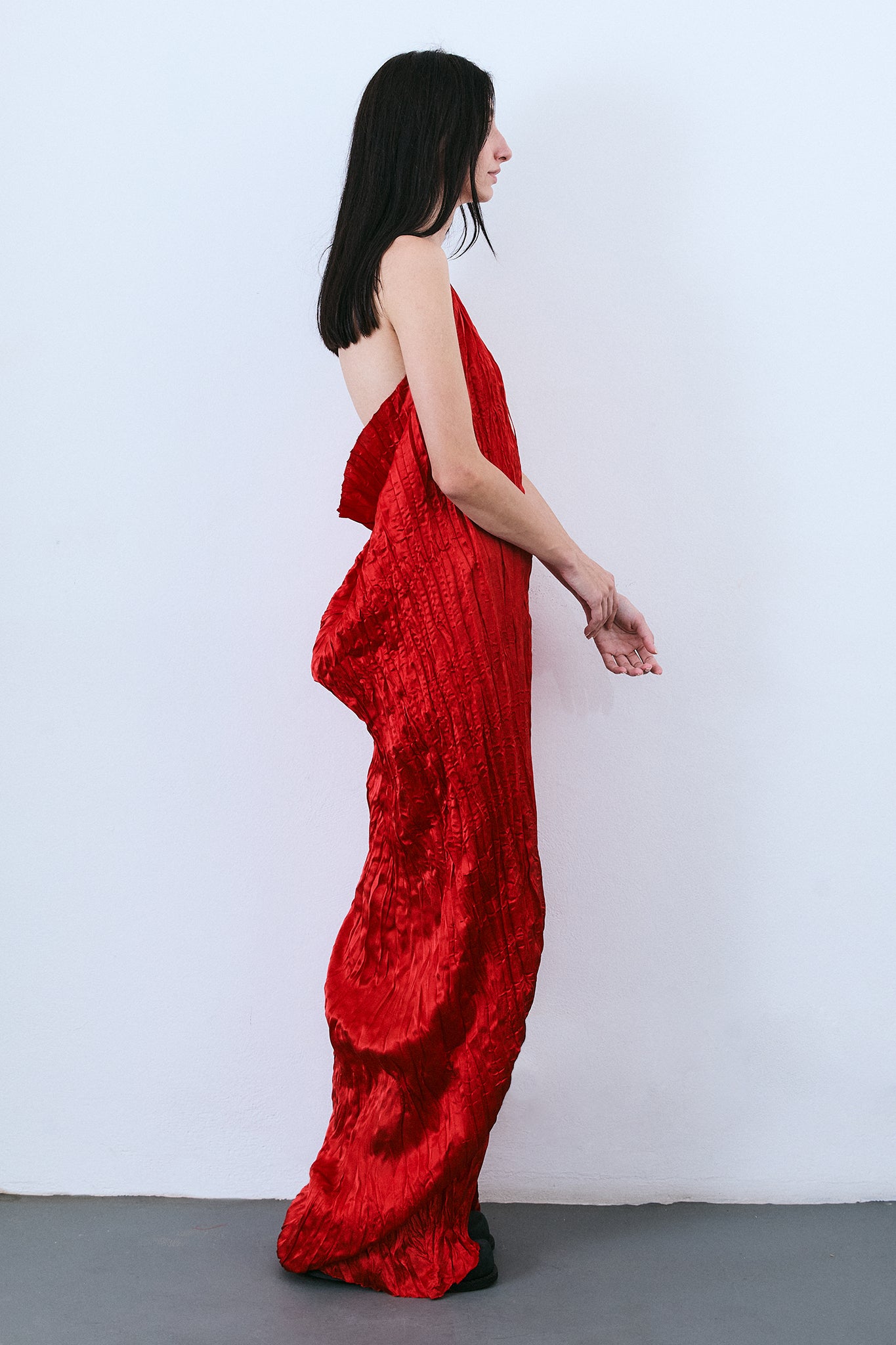 Vestido Frente Única Bufante Plissado - Vermelho