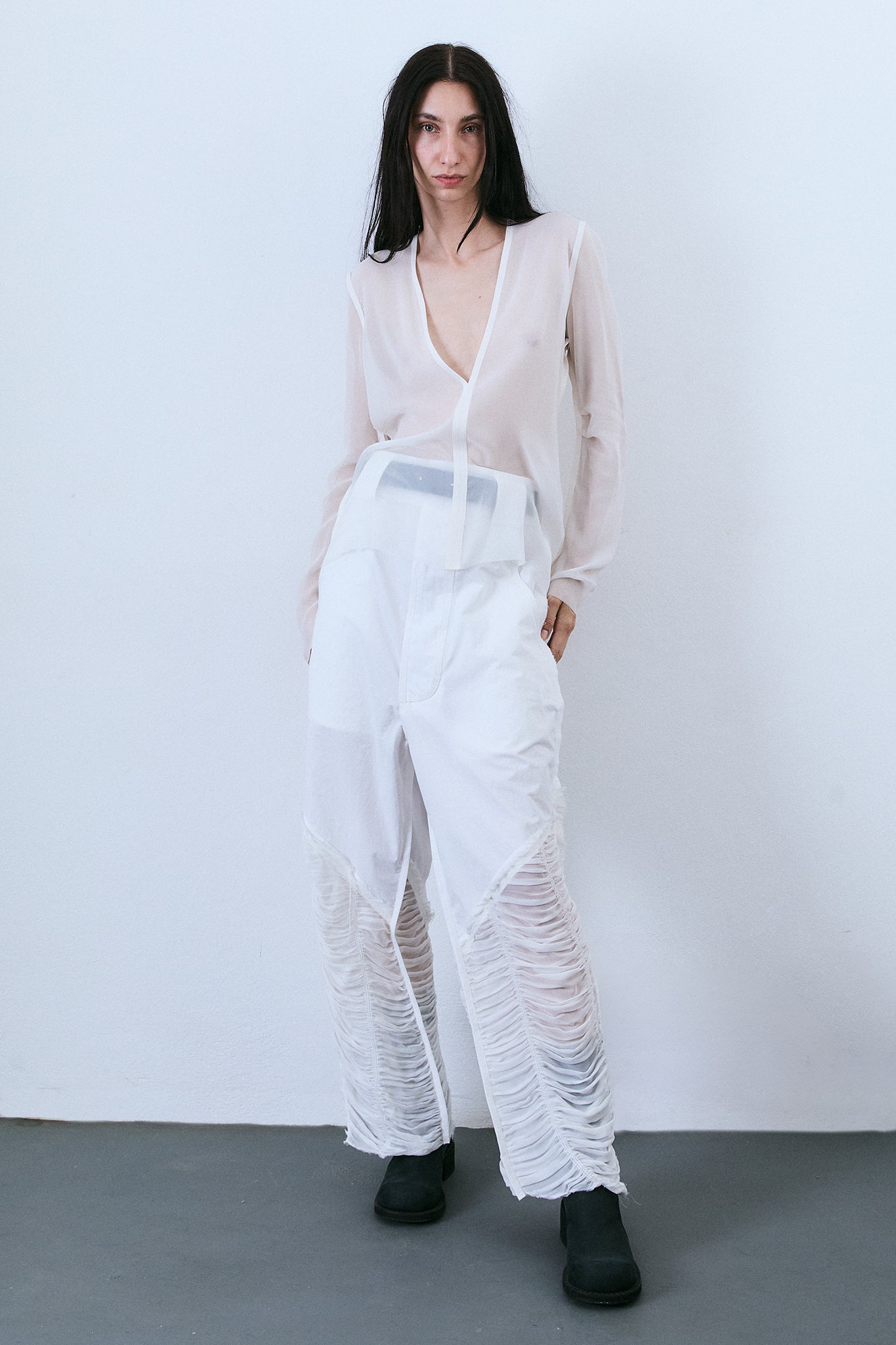 Calça Ampla Algodão Barra Plissada em Seda - Branco