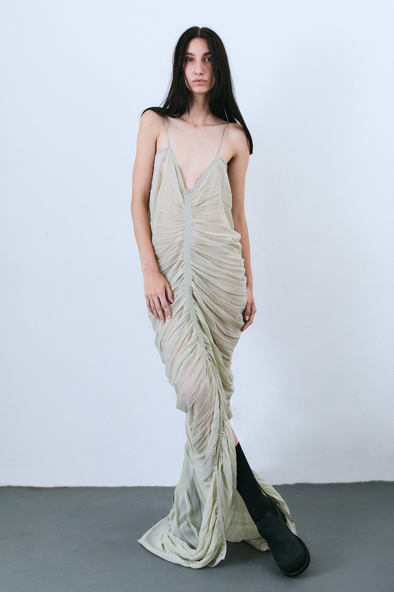 Vestido Sereia em Seda Drapeada - Verde Claro