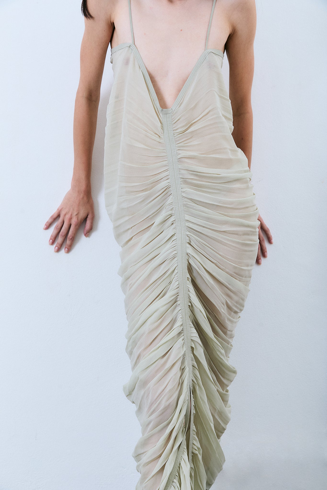 Vestido Sereia em Seda Drapeada - Verde Claro