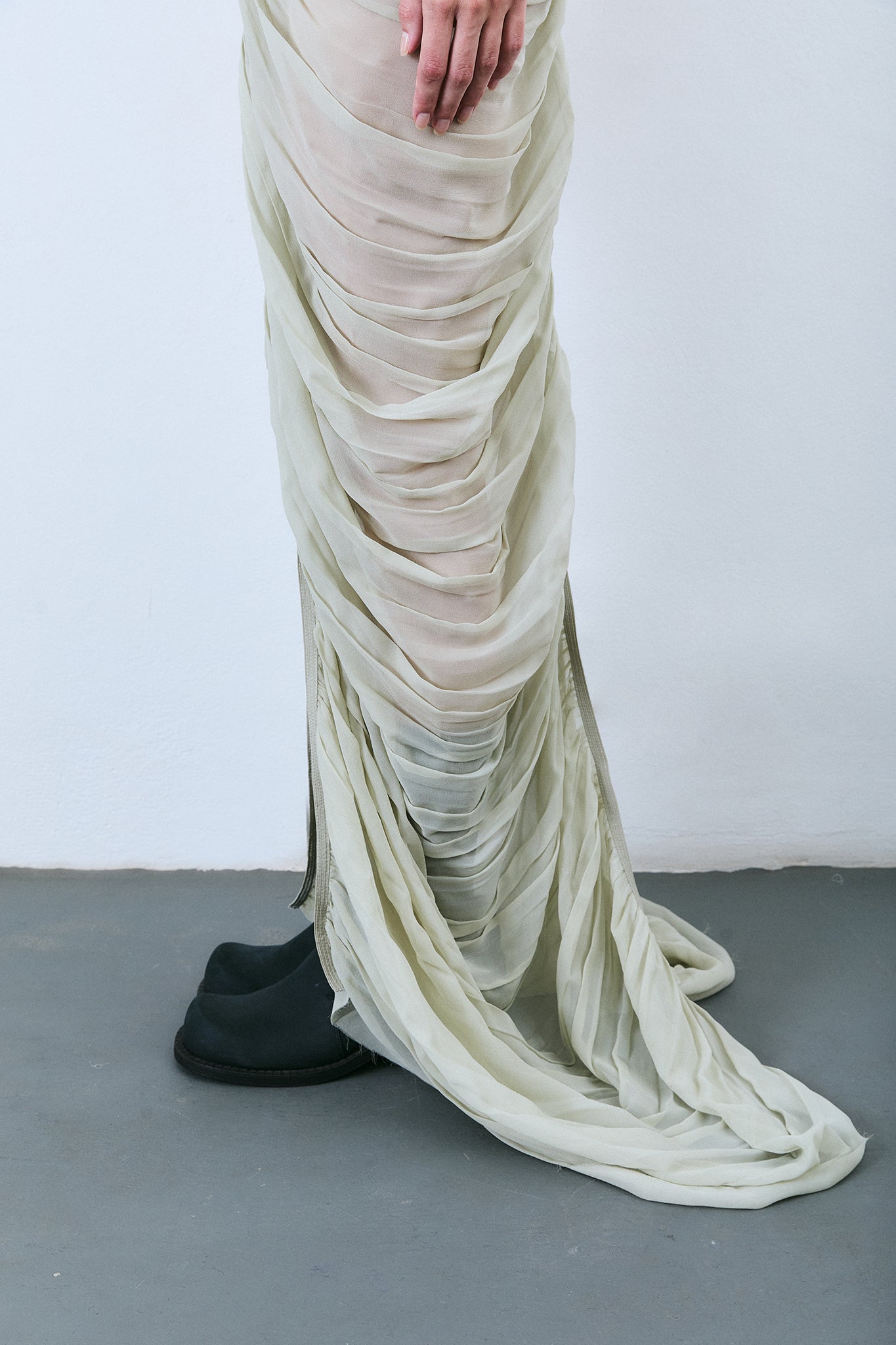 Vestido Sereia em Seda Drapeada - Verde Claro