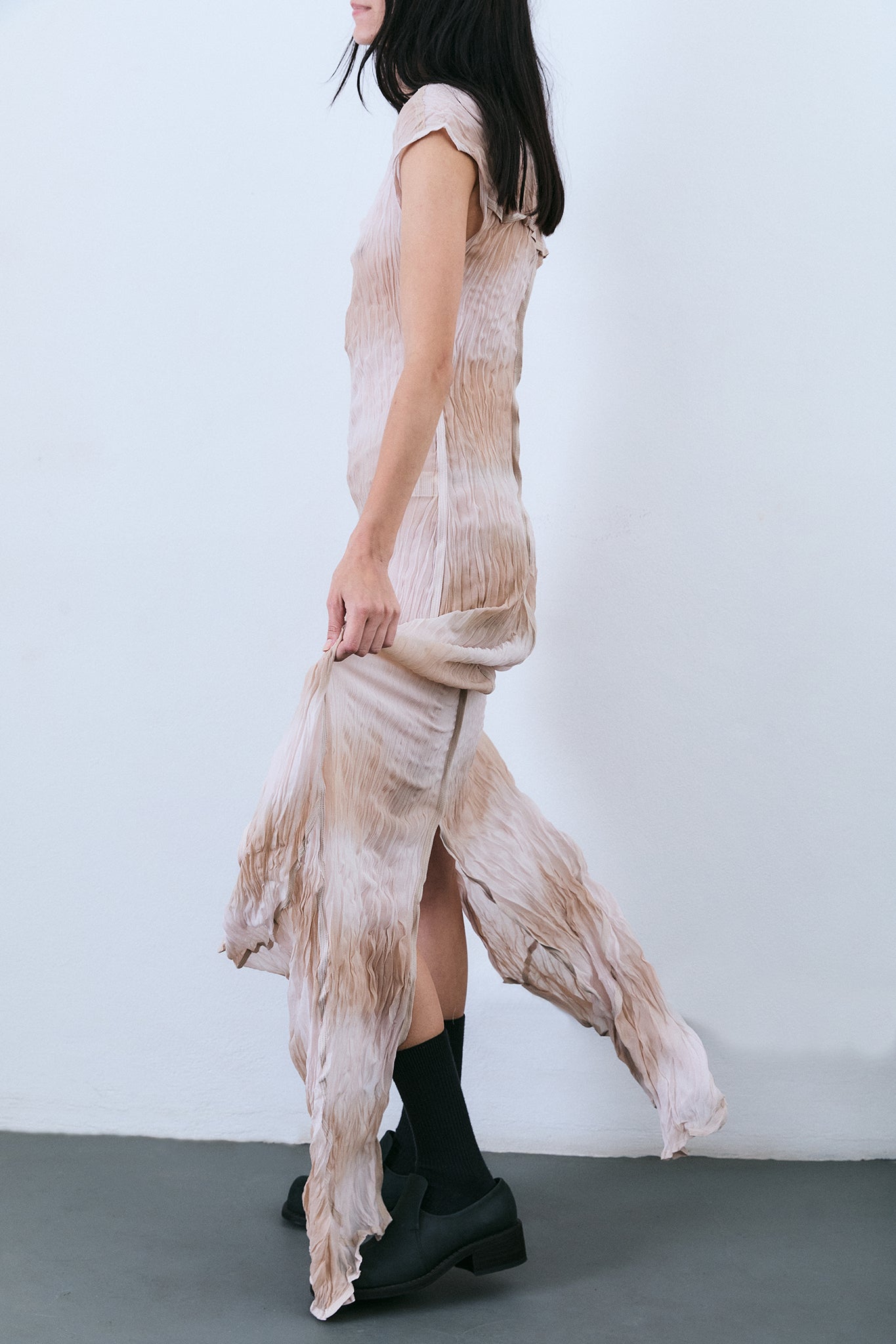 Vestido Manga Japonesa de Seda Plissada - Lilás Tingido