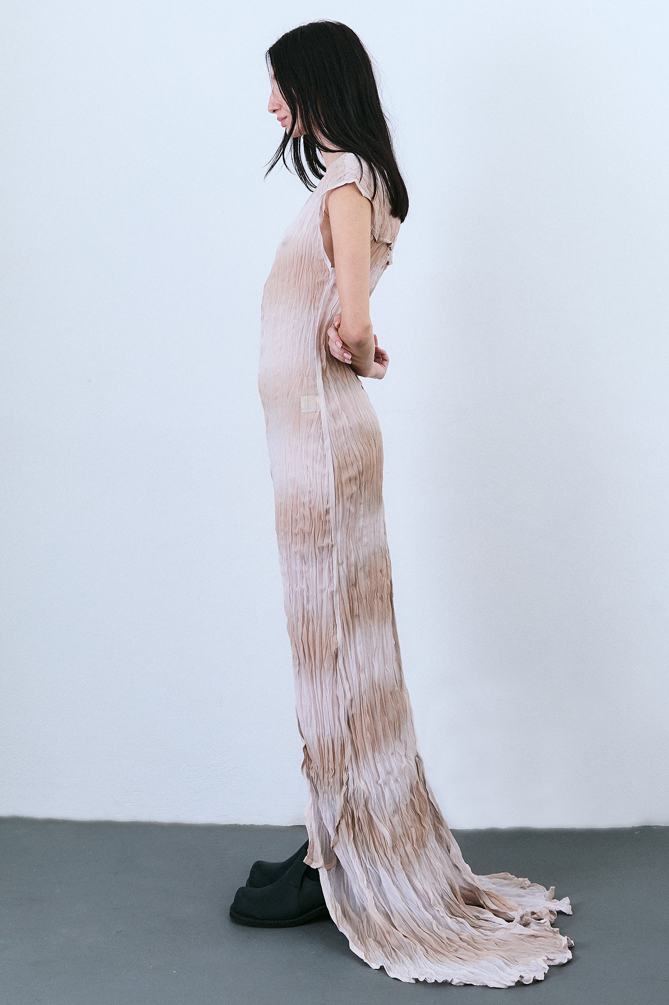 Vestido Manga Japonesa de Seda Plissada - Lilás Tingido