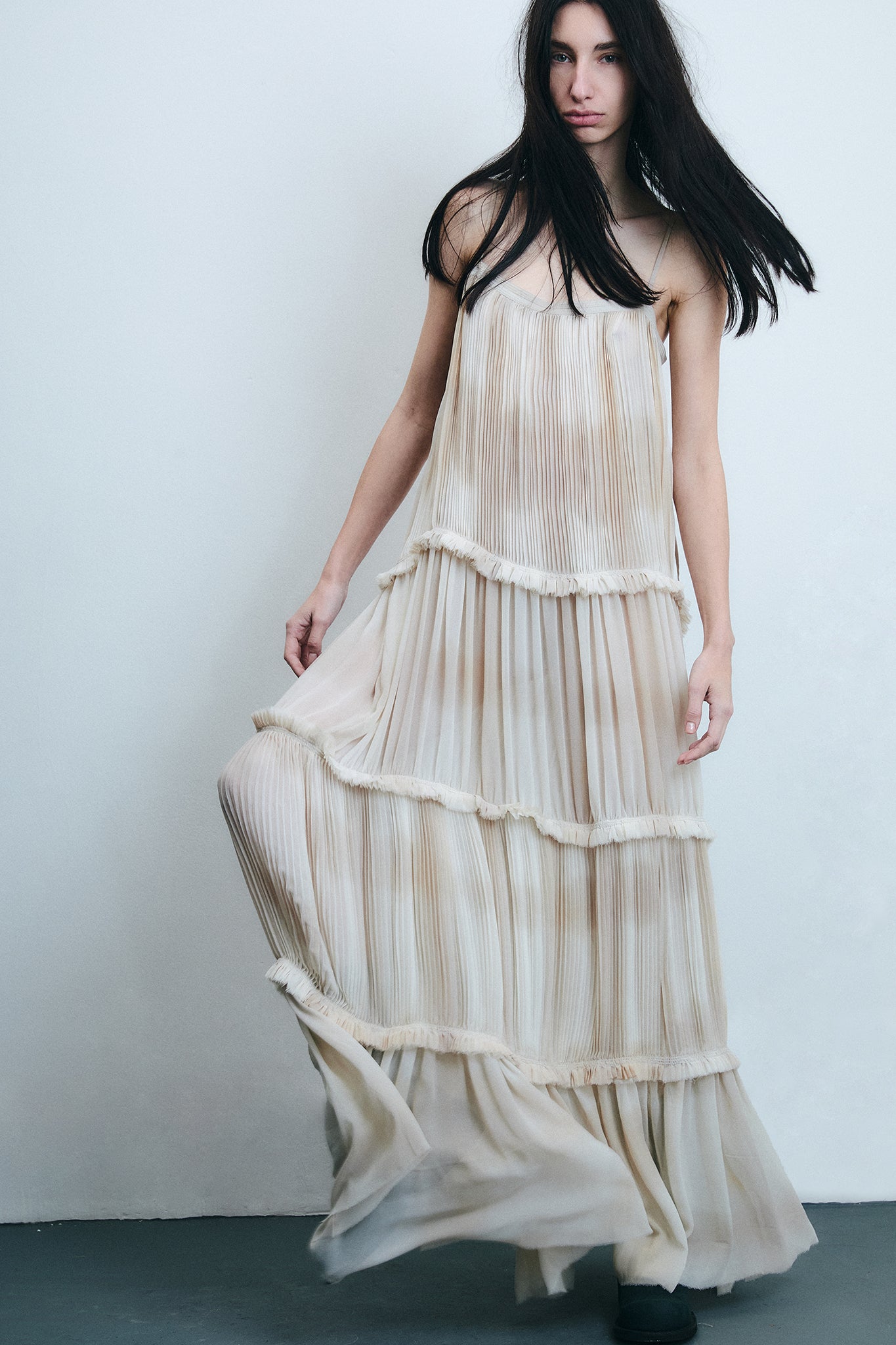 Vestido de Seda em Camadas - Branco Tingido