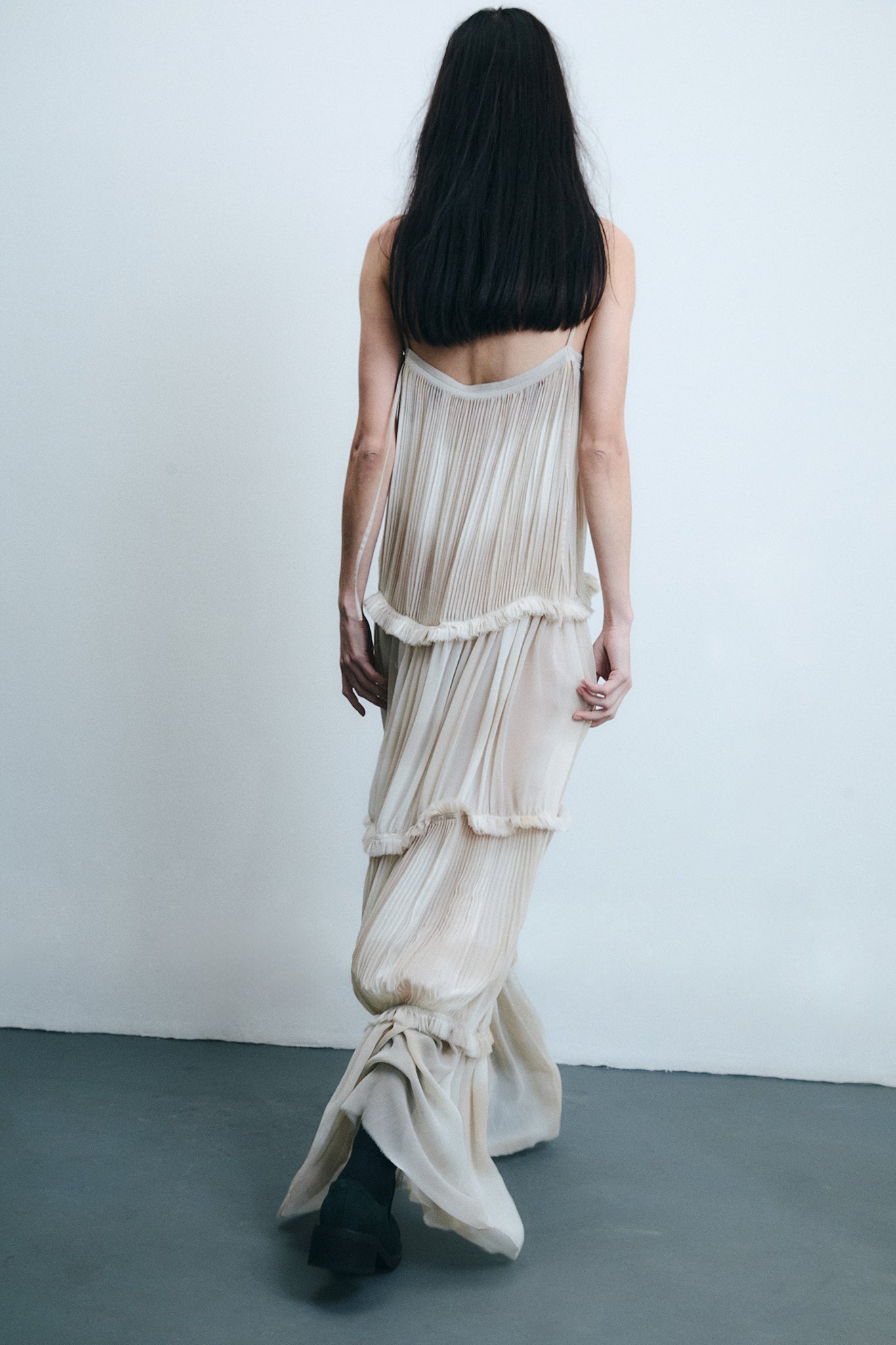 Vestido de Seda em Camadas - Branco Tingido