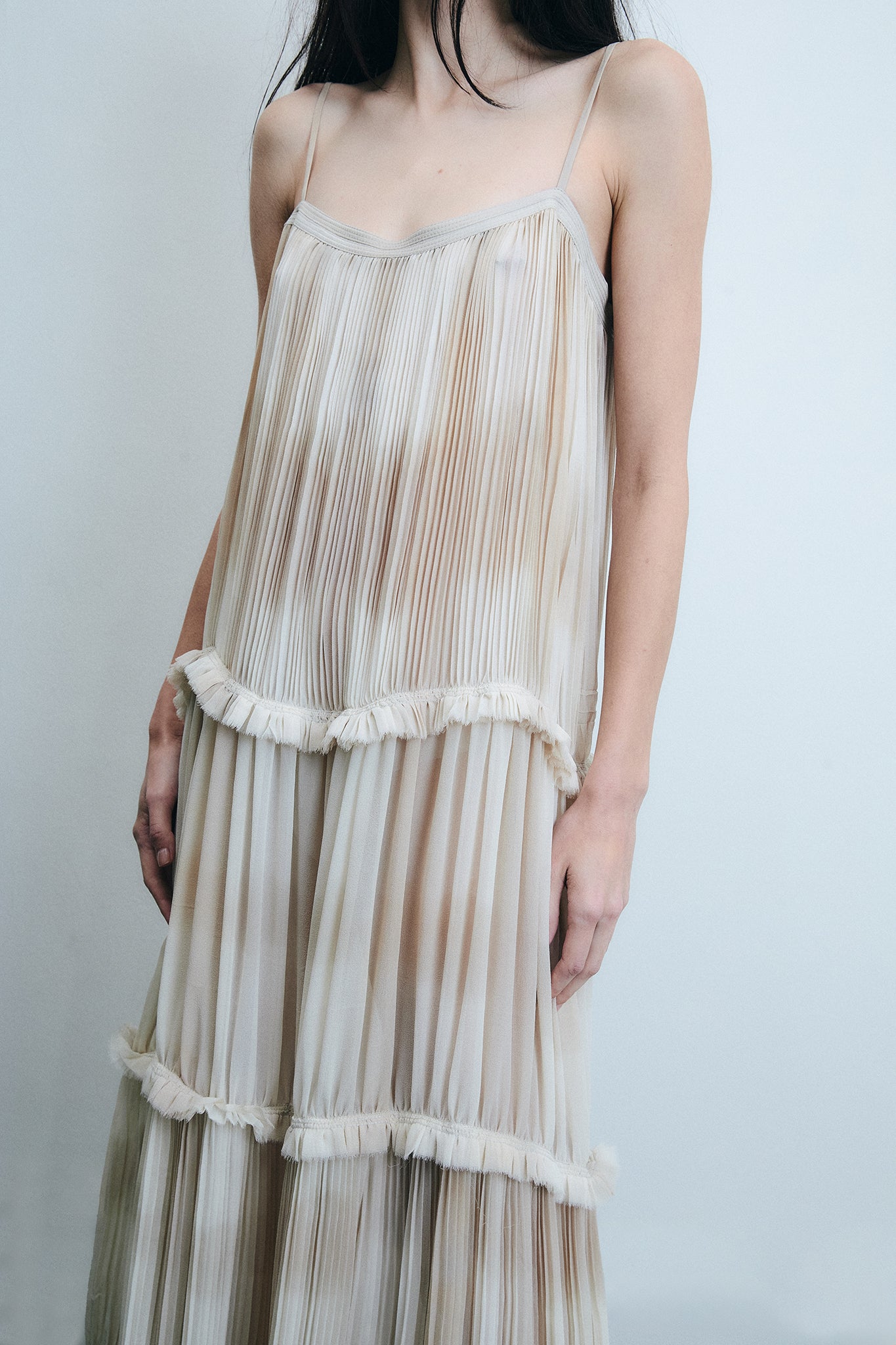 Vestido de Seda em Camadas - Branco Tingido