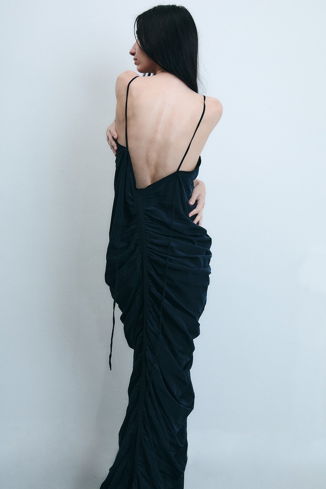 Vestido Sereia em Seda Drapeada - Preto