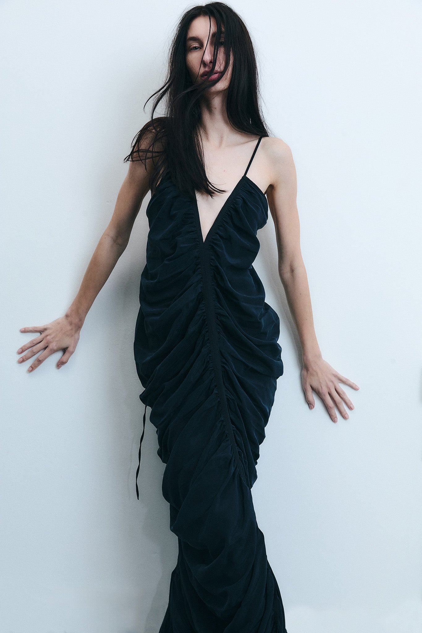 Vestido Sereia em Seda Drapeada - Preto