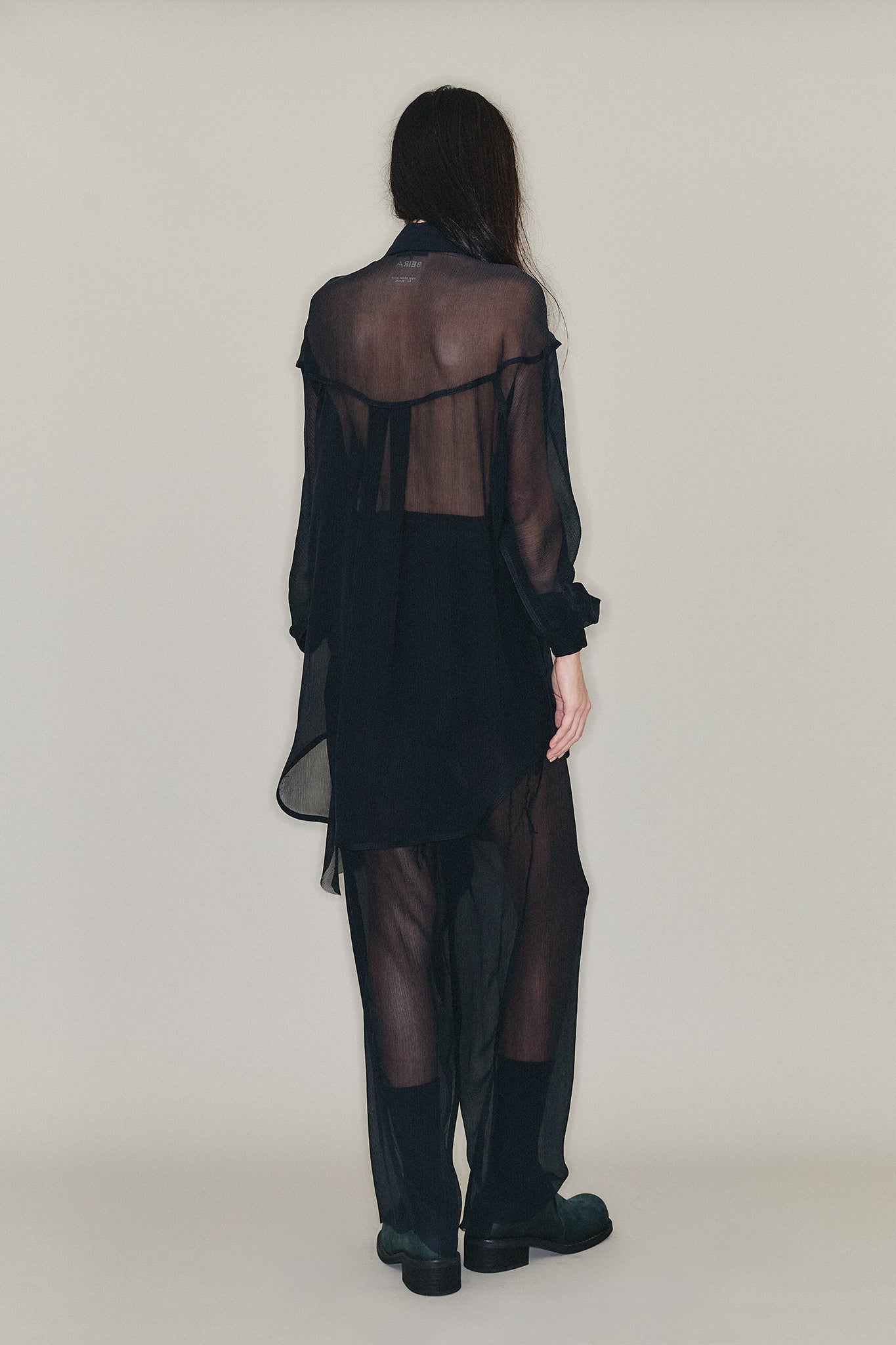 Camisa Pirata em Seda Chiffon - Preto