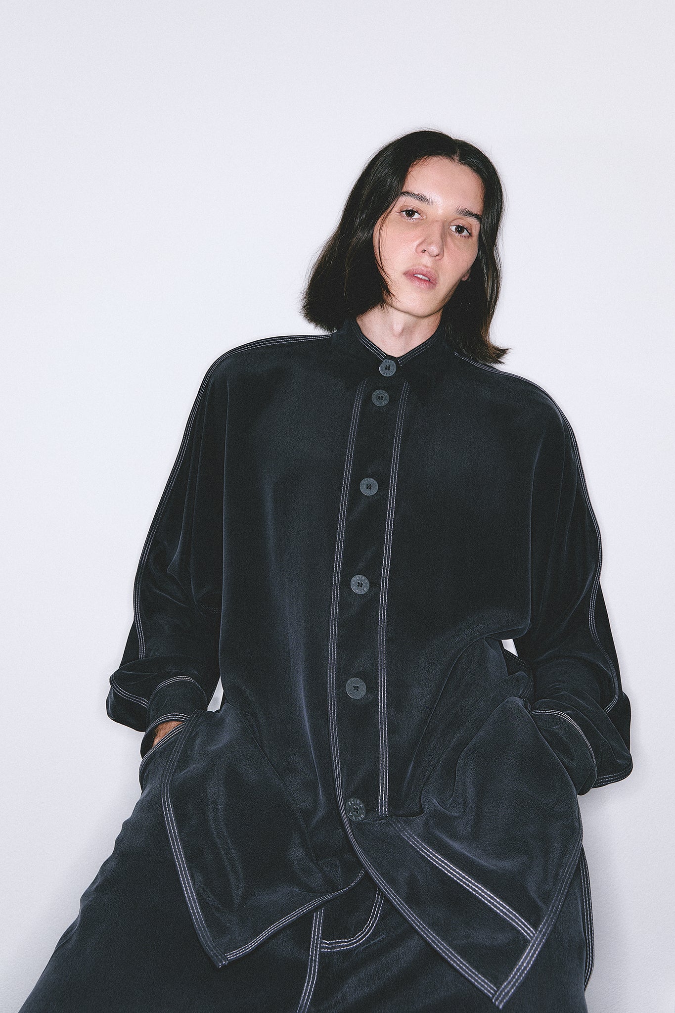 Camisa Ampla Seda - Cinza Chumbo