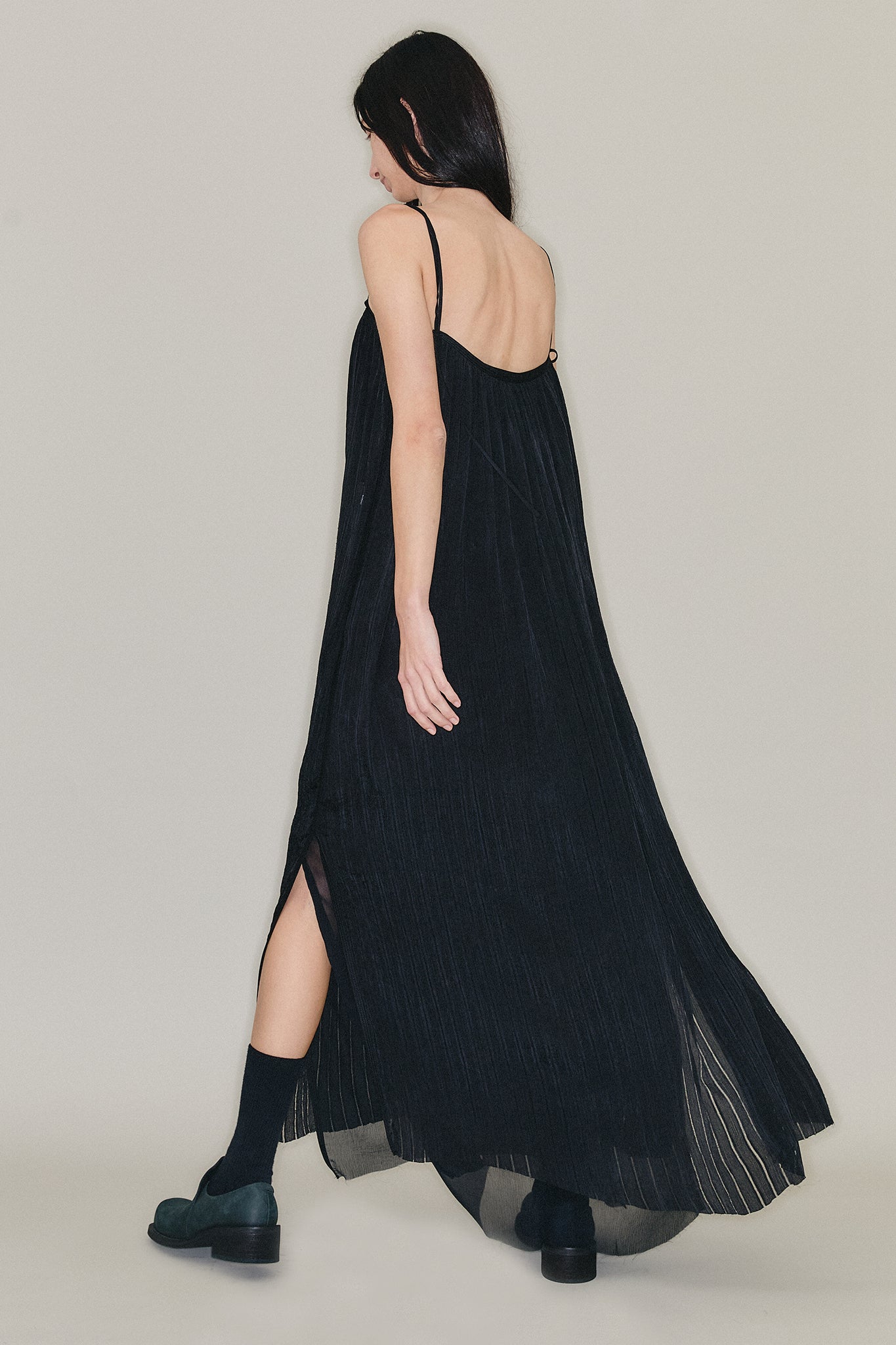 Vestido Maxi em Seda Franzida – Preto