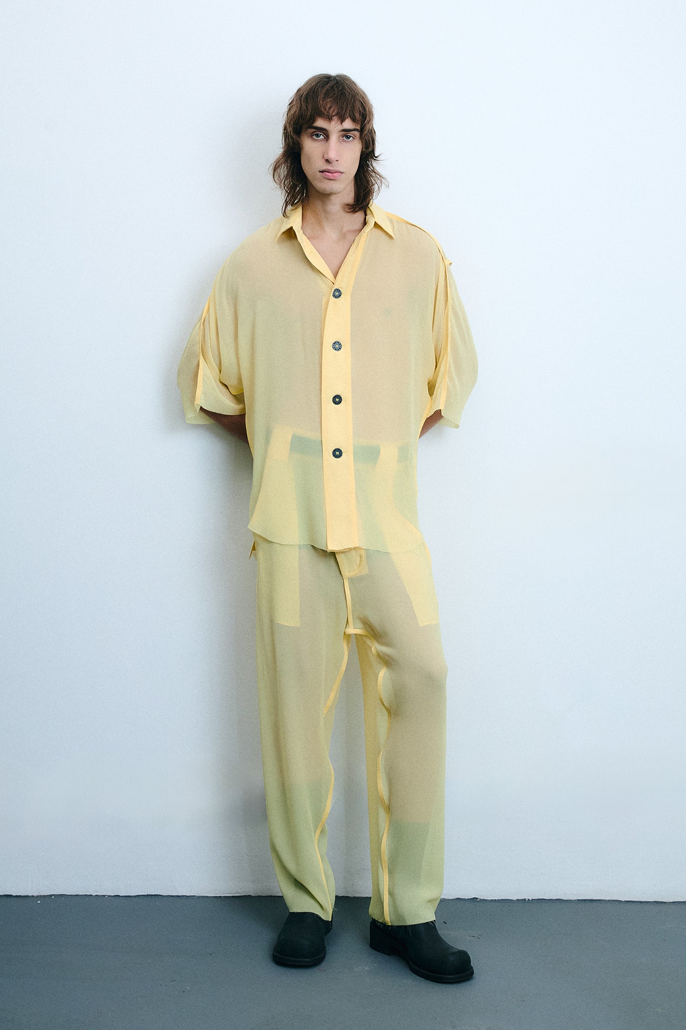 Calça Ampla de Seda - Amarelo