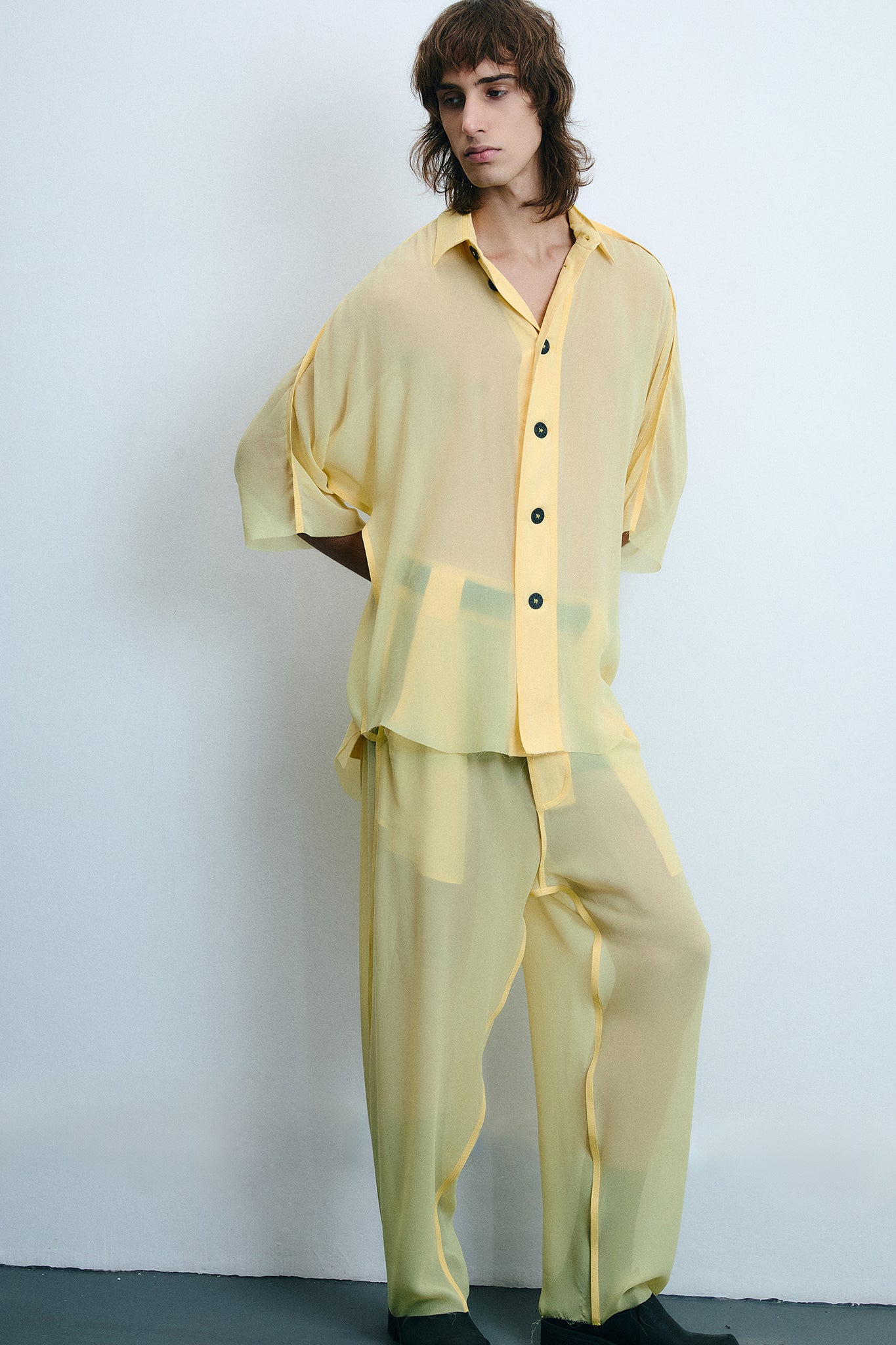 Calça Ampla de Seda - Amarelo