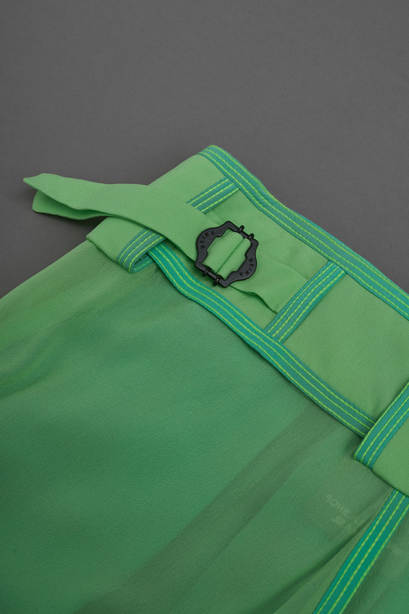 Calça Cós Fivela Ajustável - Acqua&Menta